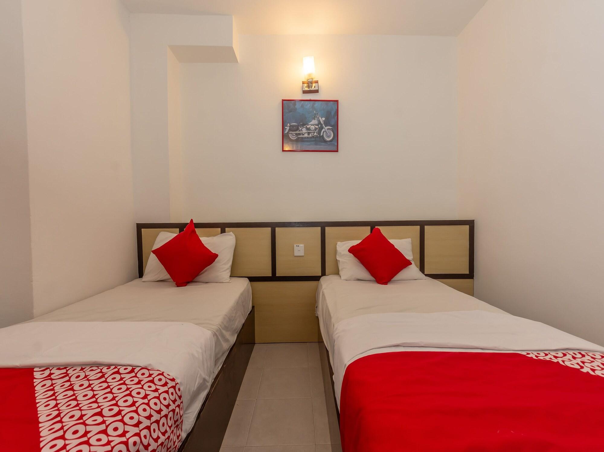 โอโย 1192 ฮัช เฮาส์ โฮเต็ล Hotel Malacca ภายนอก รูปภาพ